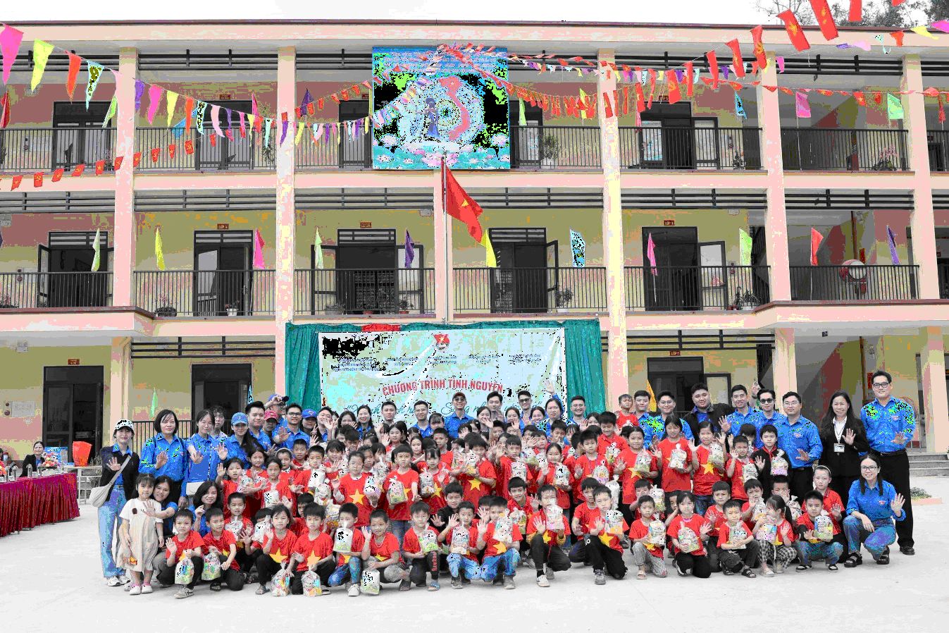 Tuổi trẻ Cục Giám định nhà nước về chất lượng công trình xây dựng đồng hành với mảnh đất vùng cao Nà Phặc-Thái Nguyên