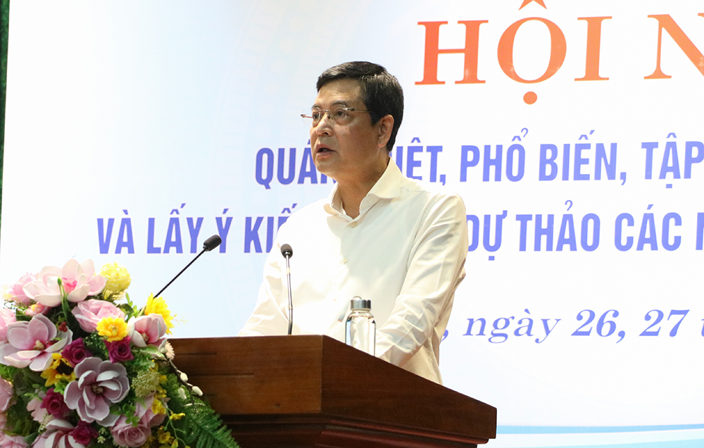 Thứ trưởng Bùi Xuân Dũng dự Hội nghị quán triệt, phổ biến, tập huấn Luật Xây dựng lấy ý kiến đối với dự thảo các nghị định hướng dẫn thi hành