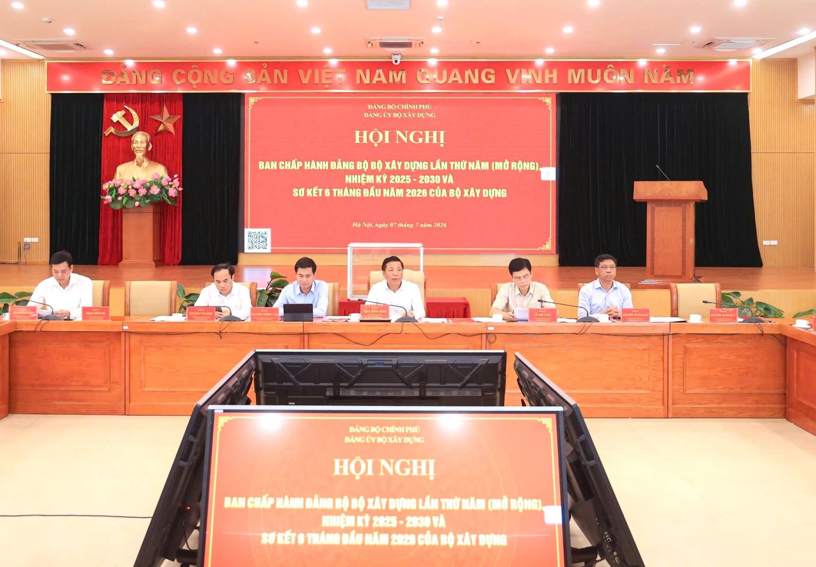 Bí thư Đảng ủy, Bộ trưởng Bộ Xây dựng Trần Hồng Minh chủ trì Hội nghị lần thứ năm Ban Chấp hành Đảng bộ Bộ Xây dựng khóa I, nhiệm kỳ 2025-2030