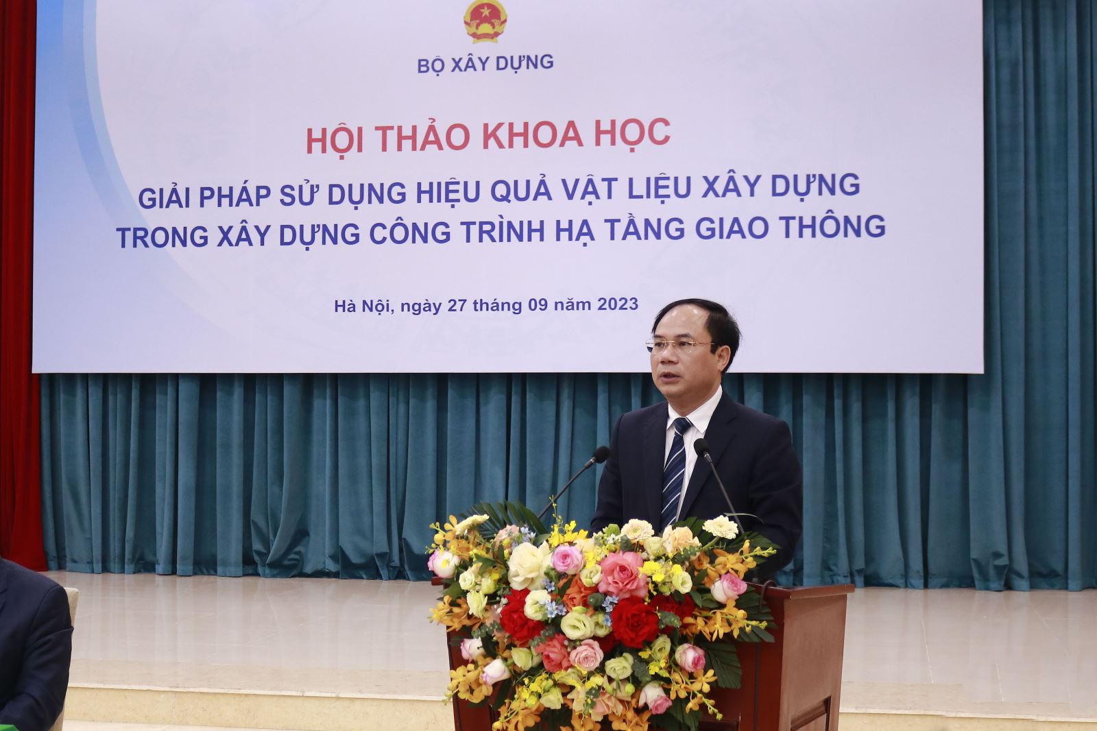 Hội thảo khoa học “Giải pháp sử dụng hiệu quả vật liệu xây dựng trong xây dựng công trình hạ tầng giao thông”