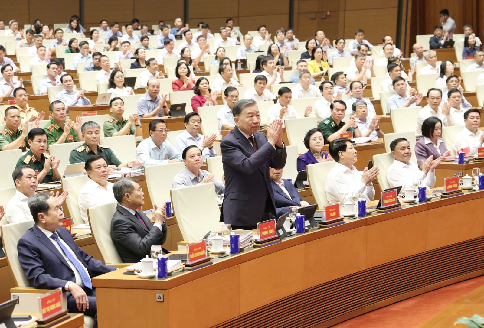 Đảng ủy Bộ Xây dựng kết nối Hội nghị toàn quốc nghiên cứu, học tập, quán triệt và triển khai thực hiện một số Nghị quyết, Chỉ thị của Bộ Chính trị